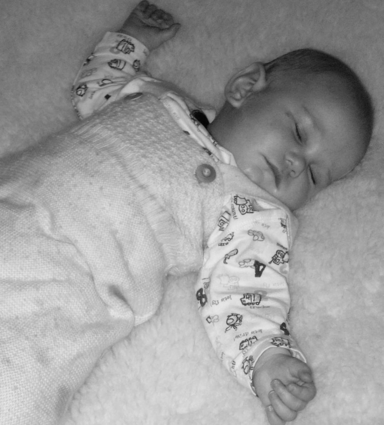Baby won t sleep in crib anymore